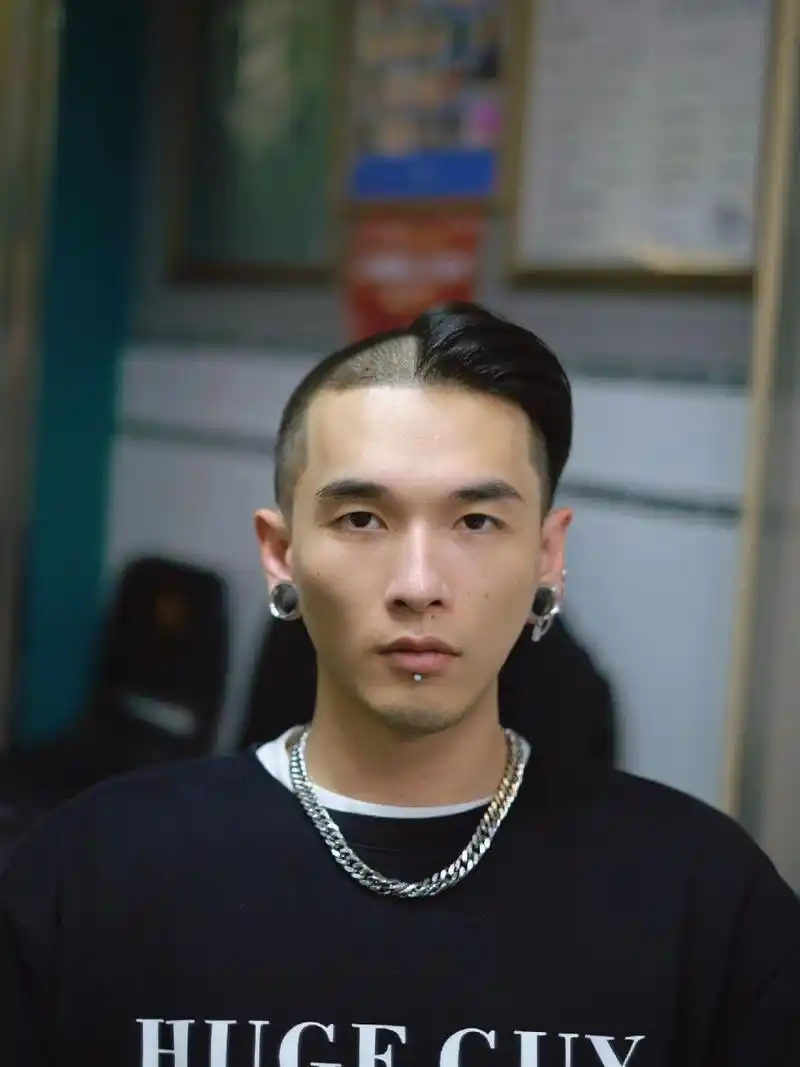 冠希哥同款发型 心心念念的冠希哥同款发型终于剪上了,圆满