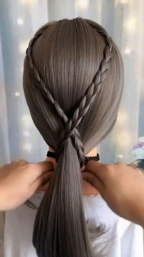 两个小辫子搞定发型,好看极了