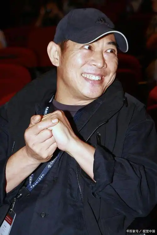 功夫巨星李连杰去世享年60岁向太陈岚回应了