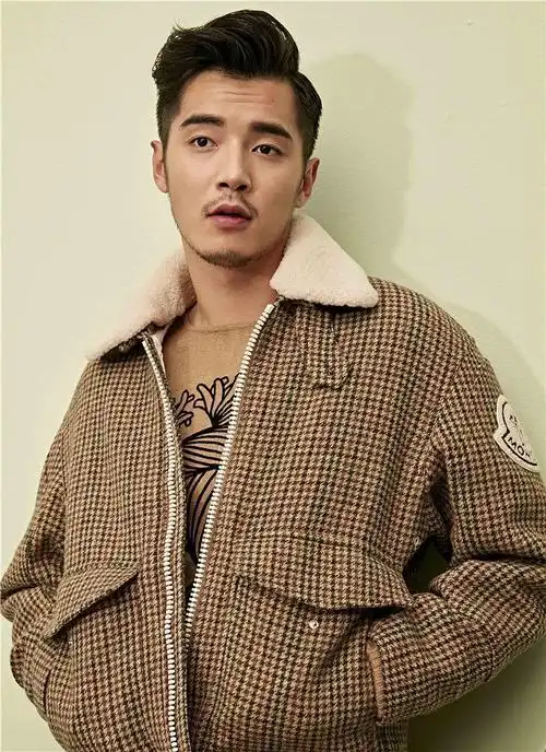 1986年11月10日出生于上海,影视男演员,毕业于上海戏剧学院2005级表演