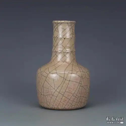 趣说"宋哥窑"的典型艺术特征与馆藏真品图片欣赏