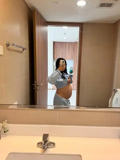 来吧展示40周孕肚