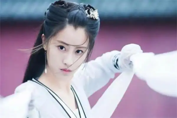 新版《神雕侠侣》还没开播,"小龙女"毛晓慧参加综艺,演技受质疑!