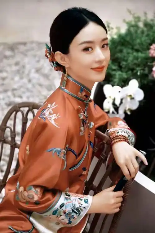 明星旗袍女人:这些女明星的气质各不相同,有的高贵典雅,有的温婉可人