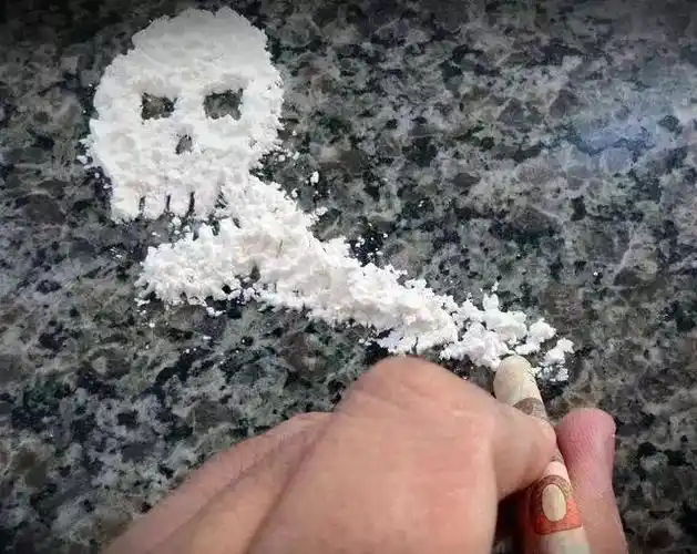 求助:第一次误吸毒之后,该怎么做?