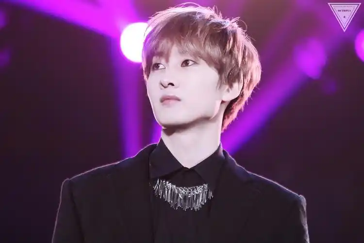 李赫宰 - 堆糖,美图壁纸兴趣社区