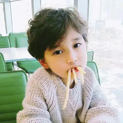 小孩可爱头像超萌男孩图片大全集