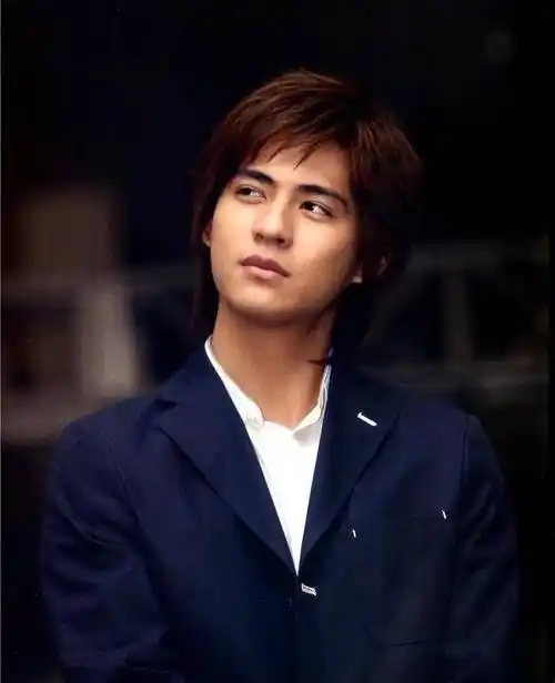 没想到时隔多年,还能看到温馨祥和的f4_言承旭_吴建豪_朱孝天