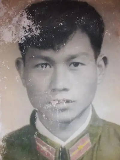 ps高手帮忙修旧照片