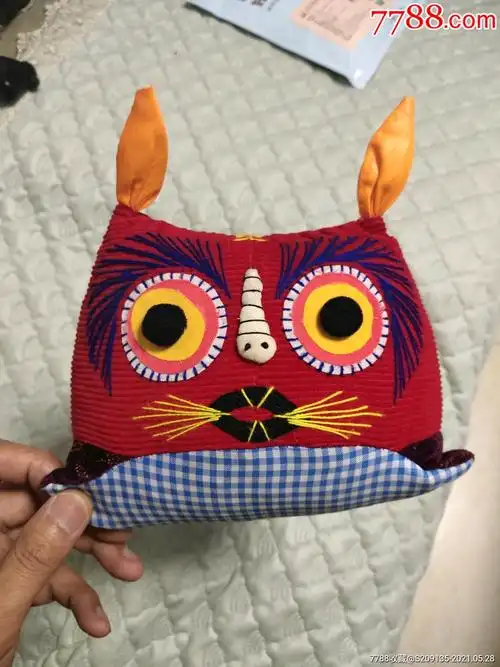 手工缝制传统手工艺布老虎枕头全新包邮