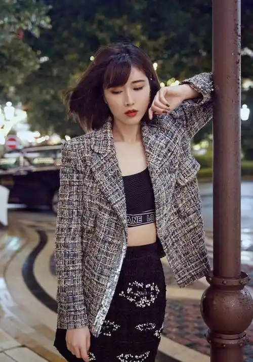 演员刘之冰,明星继女出嫁那天泪洒婚礼现场,她就是我亲女儿_茹萍_奚望