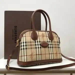 burberry巴宝莉女包单肩斜挎经典款格子邮差真皮女士手提包贝壳包