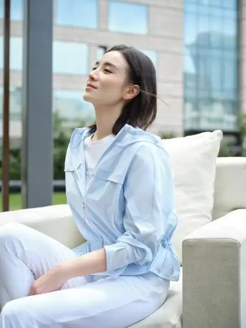 宋佳气场是真的强