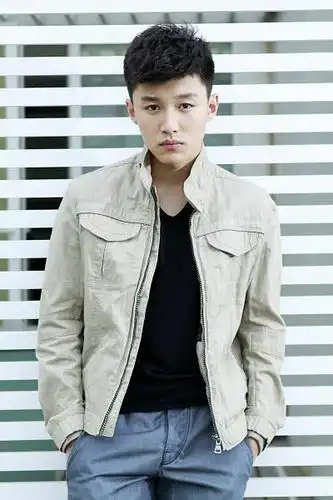 代旭_演员_作品_个人资料_简历_生日_经历_留言 - 酷乐米