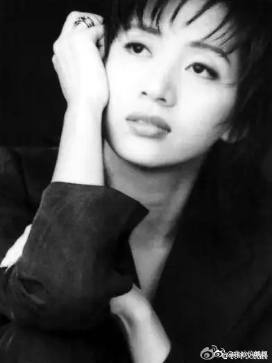 袁咏仪为梅艳芳庆56岁冥诞 晒旧照缅怀引泪目