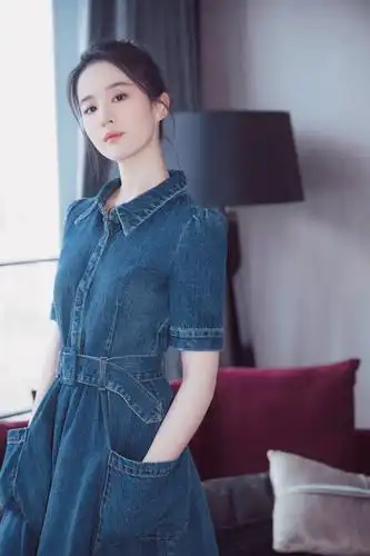 刘亦菲 出席中国黄金广州旗舰店开业庆典 2018.7.4 轻修by染薇薇