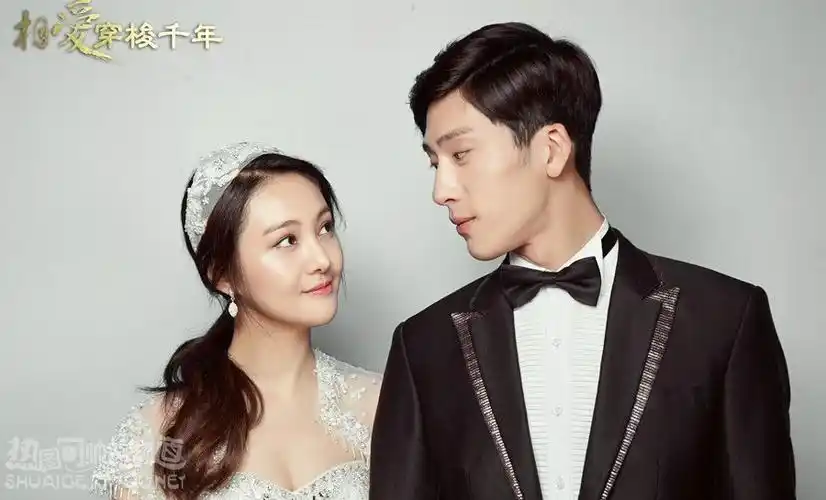 井柏然郑爽甜蜜婚纱照 井柏然郑爽婚纱图片写真