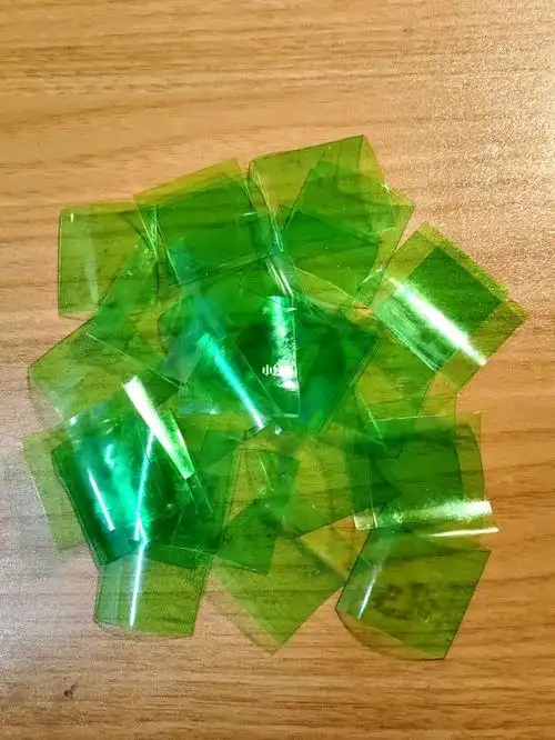 废物利用做个温暖冬天的四叶草装饰灯