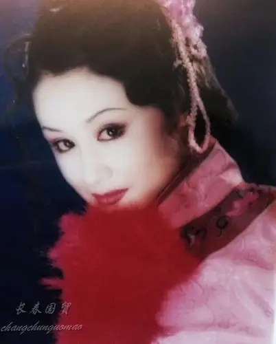 47岁演员于月仙青涩旧照曝光,"谢大脚"年轻时原来长这样!