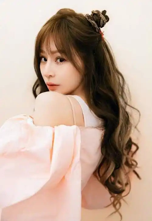 王心凌最新可爱造型