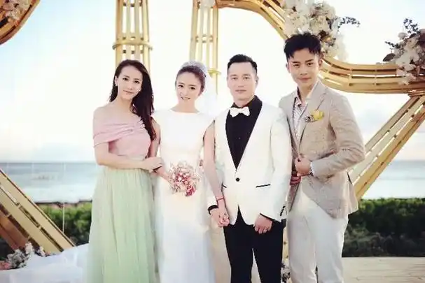 安以轩:5年前嫁给澳门小赌王,如今老公被捕,带着俩娃豪门梦碎