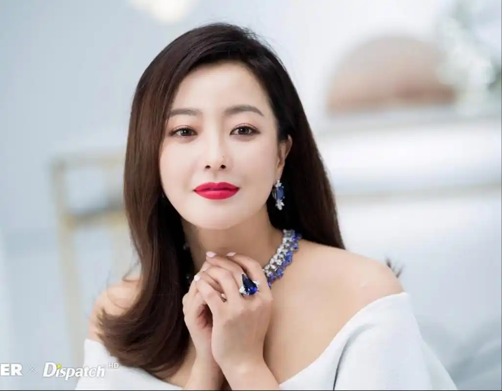 韩国著名女星金喜善(一)