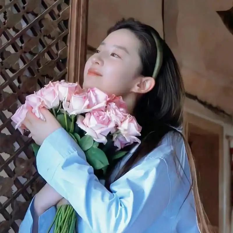 刘亦菲许红豆头像94 说刘亦菲照片做头像 美美找事业不招桃花94