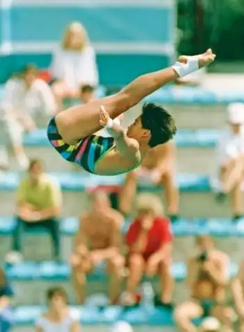 伏明霞疯狂揽双金    第7金   1996年7月27日,亚特兰大奥运会女子跳水