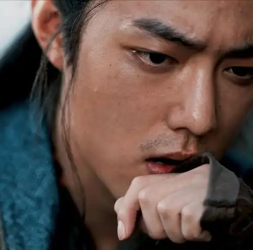 狼殿下疾冲的潇洒和深情值得大家学习