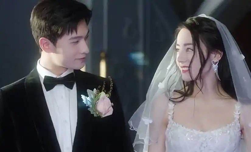 且试天下正式官宣赵露思造型又甜又灵与杨洋同框超甜