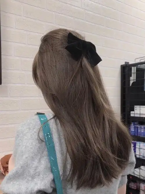 新发色奶茶栗棕色不用漂很显白