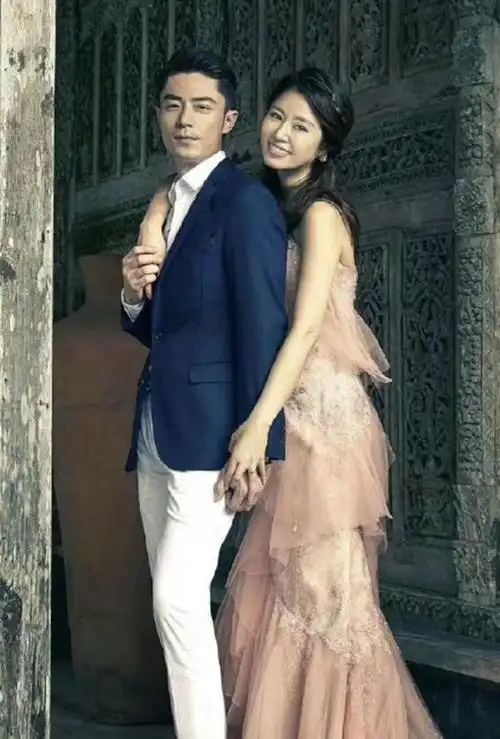 林心如为什么不敢和霍建华离婚?离婚成本太高了,她压根离不起婚