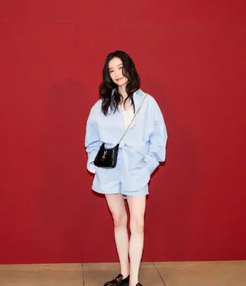 倪妮时尚造型释出衬衫短裤休闲风大片感十足