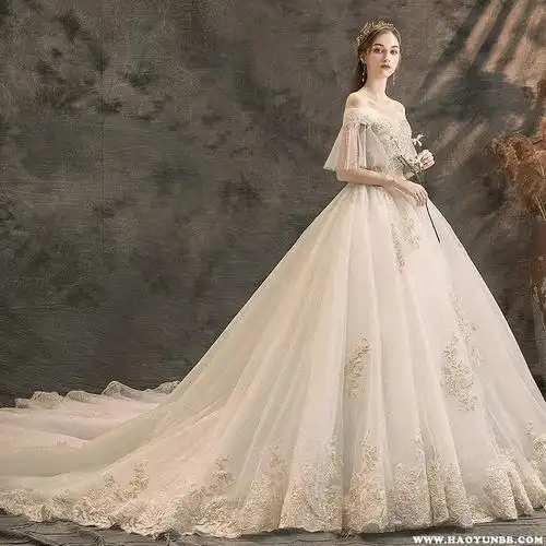 婚纱礼服款式一字肩婚纱图片