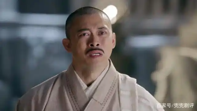 新倚天屠龙记中,丐帮帮主为什么姓史?为什么不是耶律后人?