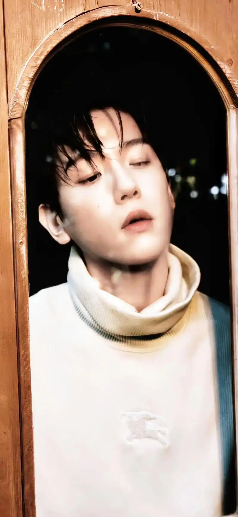 伯贤新杂志,谁看了不说一句好爱啊 #边伯贤 #baekhyu - 抖音