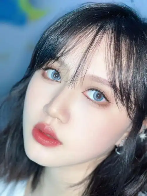 09上眼效果绝绝子9991苹果13后置人像拍摄77后期不过美瞳颜色