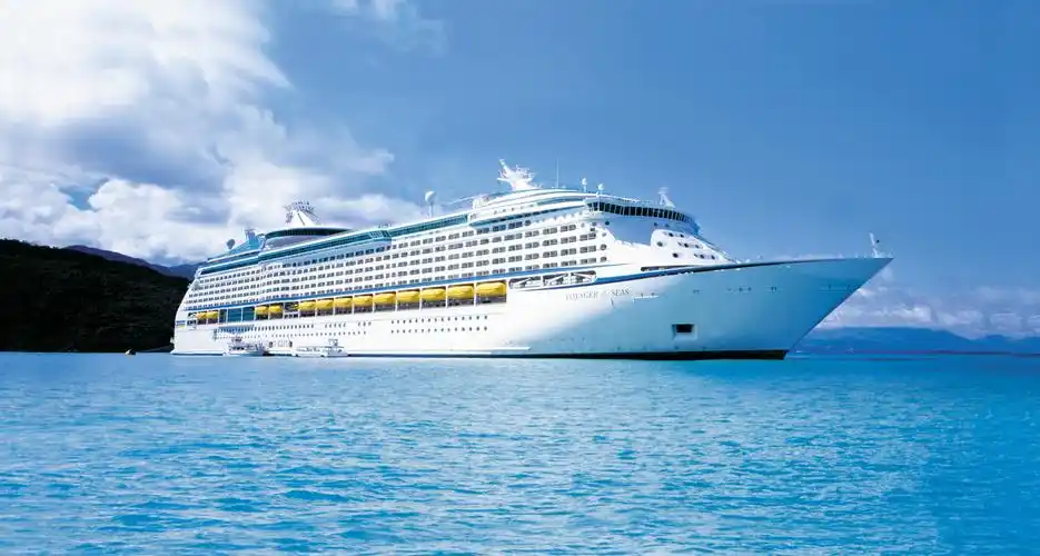 7月14皇家航行者号深圳真美深圳5天4晚越南航线