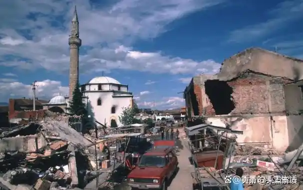 二战南斯拉夫人救助了一个犹太小女孩,五十多年后女孩用轰炸回报
