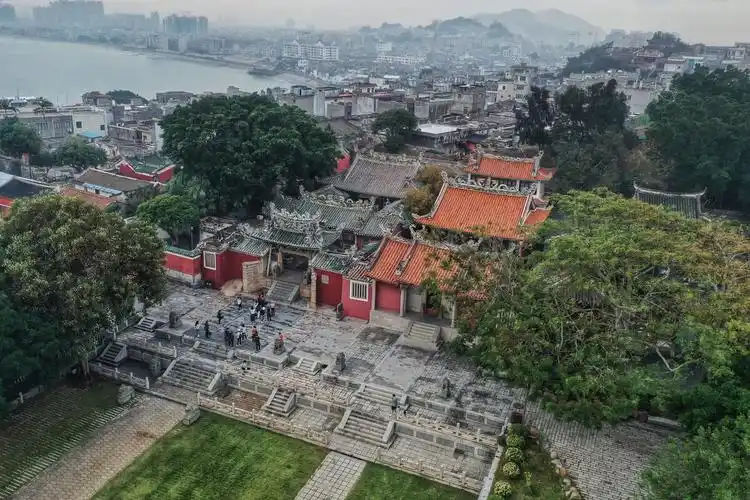 漳州东山岛 左耳旁的关帝庙