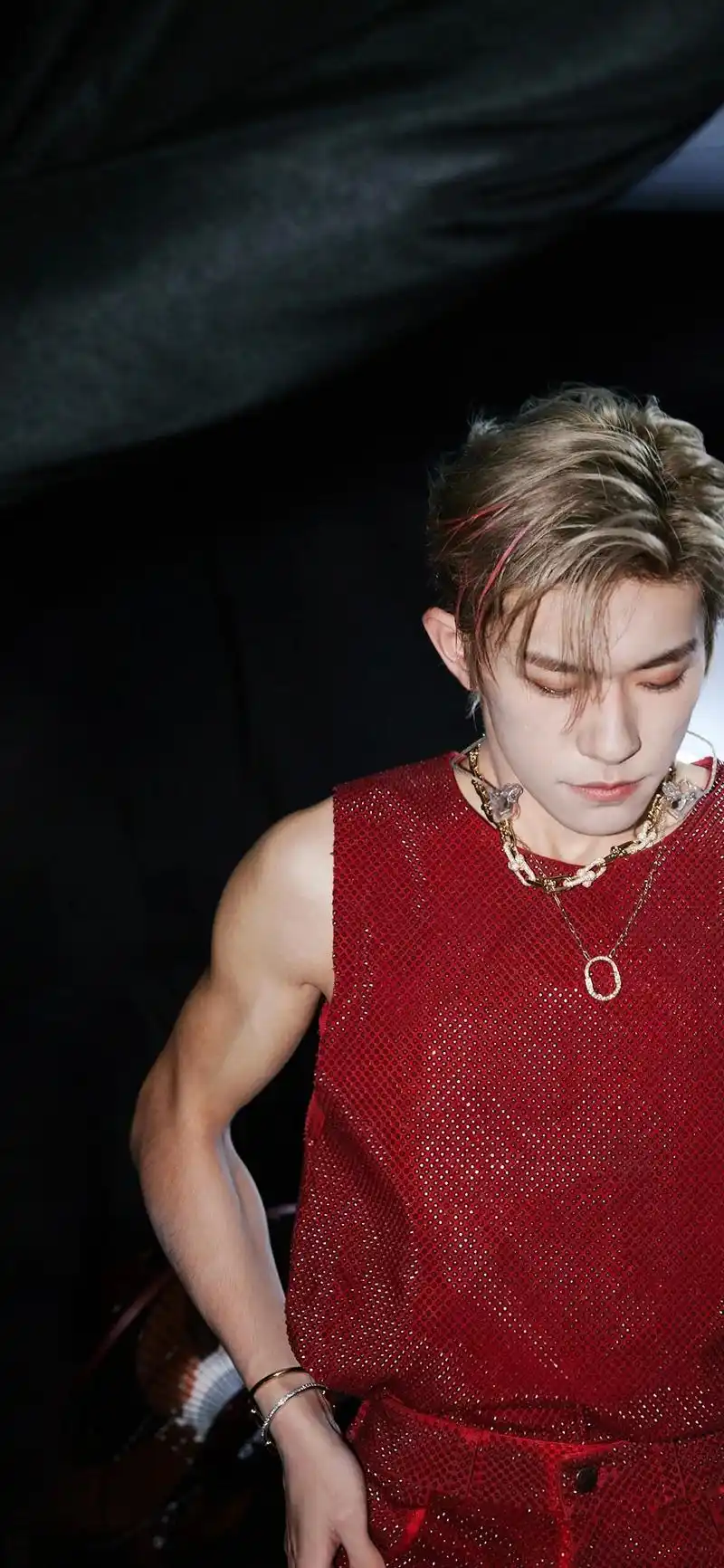 易烊千玺大花轿 分享美图#我的追星日记 - 抖音