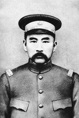 张勋:民国复辟罪犯最后又成"自由身"