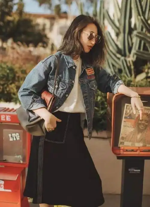 牛仔衣怎么搭配图片(牛仔外套搭配技巧诀窍)(13)