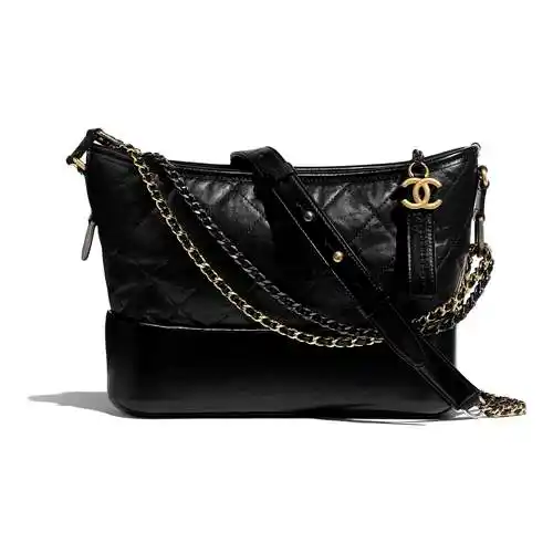 chanel gabrielle香奈儿的流浪包自从18年上线以来就备受瞩目.