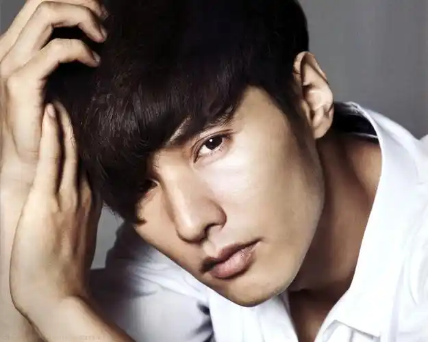 元彬壁纸(大尺寸)写真图片-自制1600x1280壁纸.