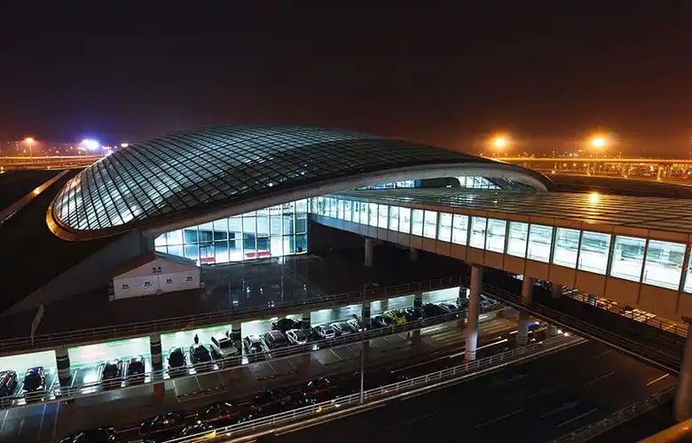 首都机场新航站楼_北京鸿建装饰工程有限公司