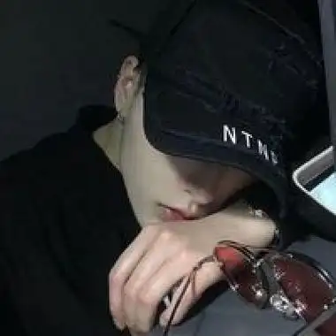 有品位的男人微信头像 高品位稳重男士专用头像 - 微信头像 - 潮人