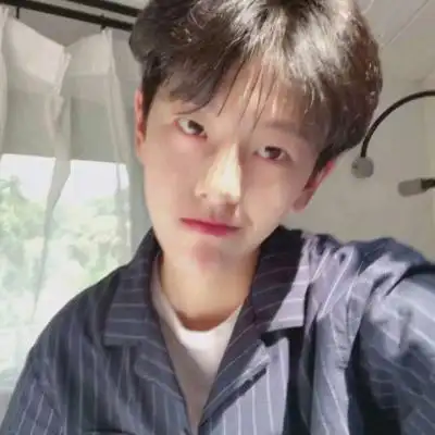 男生头像真实多张 帅哥图片十张一个人的 - 男生头像 - 潮人个性网