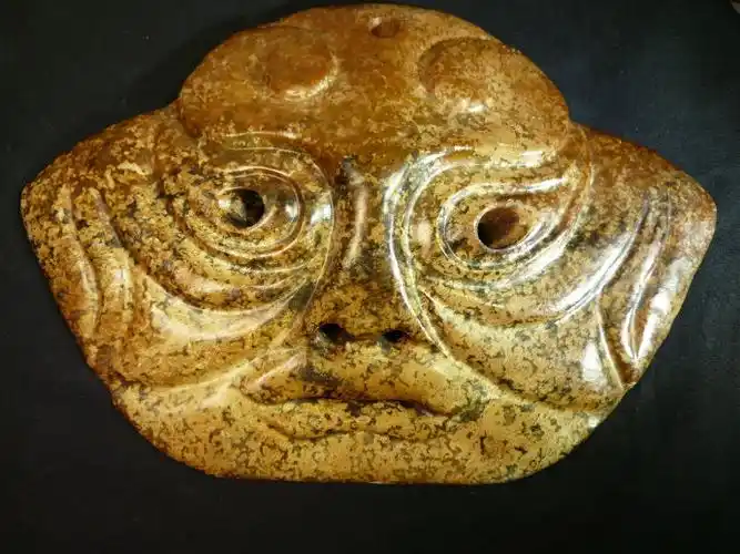 仰韶文化时期玉面饰的鉴赏