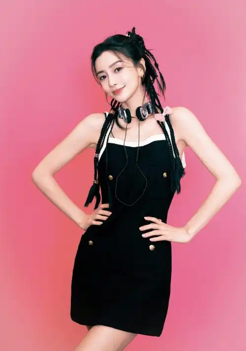 angelababy#七月第一天甜酷女孩baby已上线~蝴蝶编发俏皮可爱~赌沣